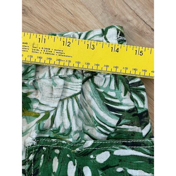 Tahari 100% Linen Pull On Shorts Jungle Tropical Hawaiian Women Size M - Picture 6 of 6